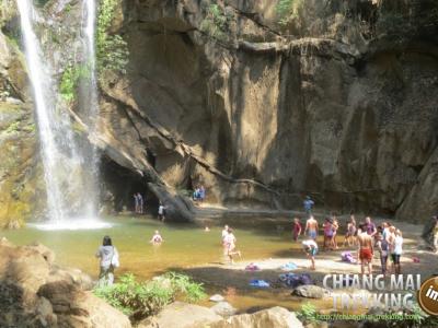 4-days/3-nights Trekking Tour | Chiang Mai Trekking | Le meilleur trekking à Chiang Mai avec Piroon Nantaya